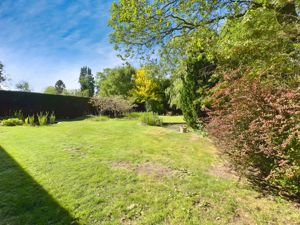 Photo 28- click for photo gallery